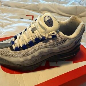 Nike Air Max 95 Men's Sneakers - White, Gray, and Blue